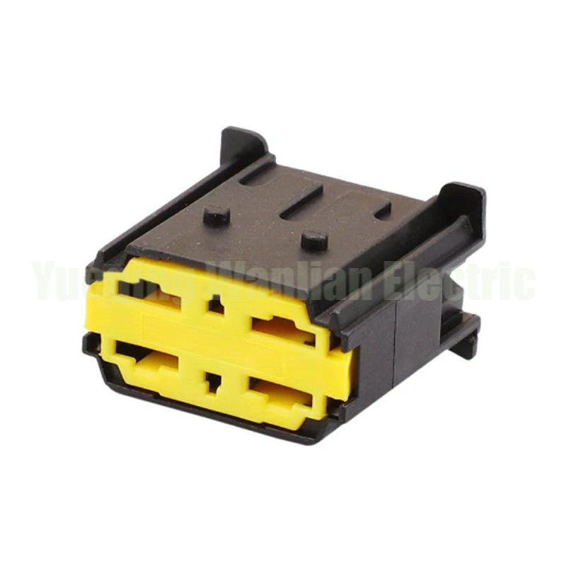 4 Pin 1544147-1 Autoverbinding Harness Plug Vrouwelijke connector Gebruikt voor ontstekingsschakelaar