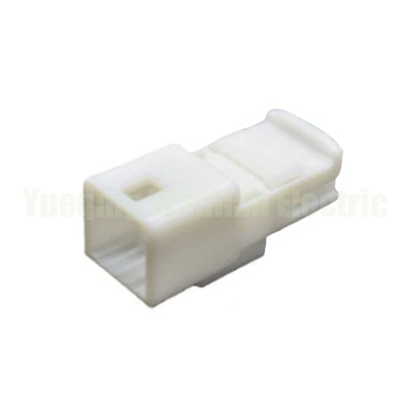 1565804-1 Mannelijke 8 pin automotive connector Docking electrical connector 0.7 serie