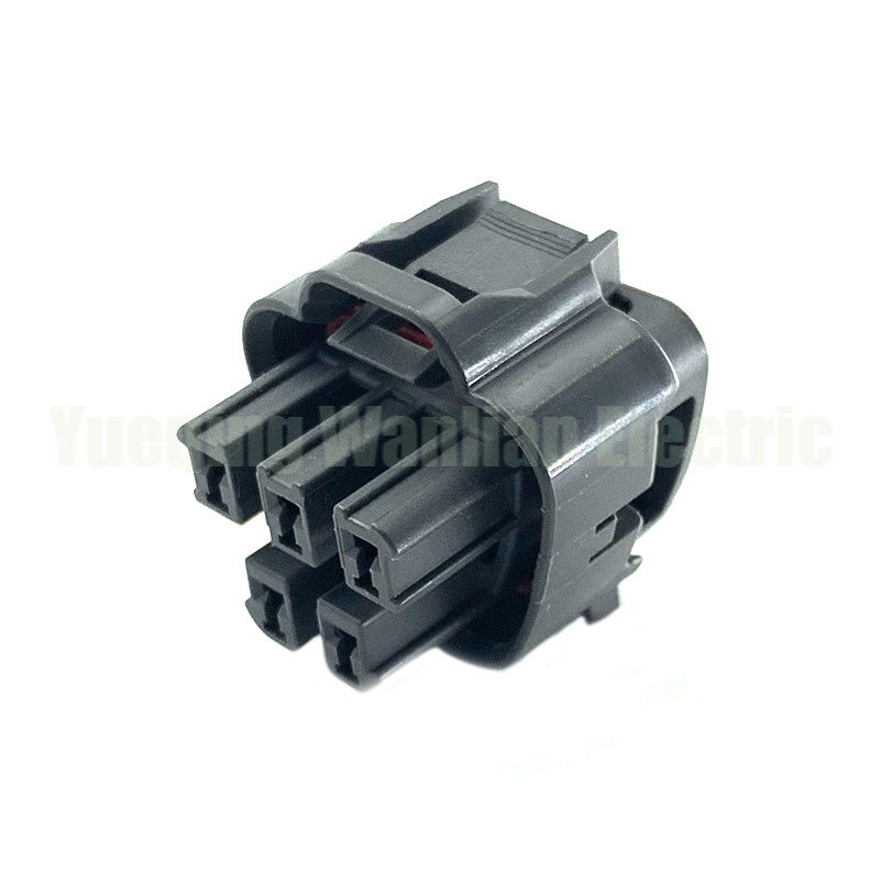 5 pin MG641521-4 Auto benzine olie pomp assemblage stekker vrouwelijke waterdichte connector