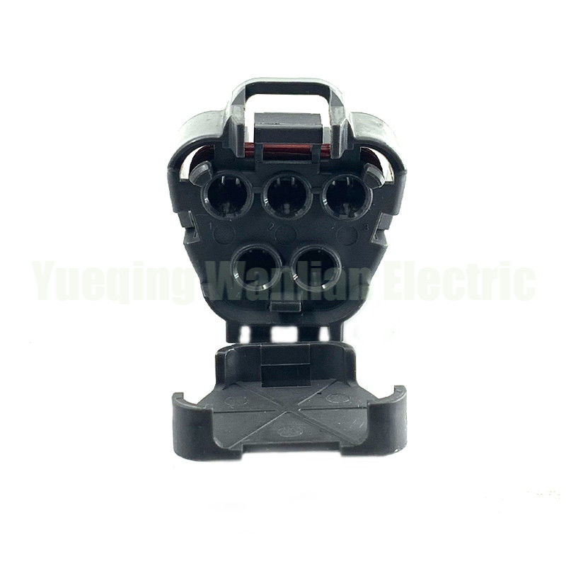 5 pin MG641521-4 Auto benzine olie pomp assemblage stekker vrouwelijke waterdichte connector