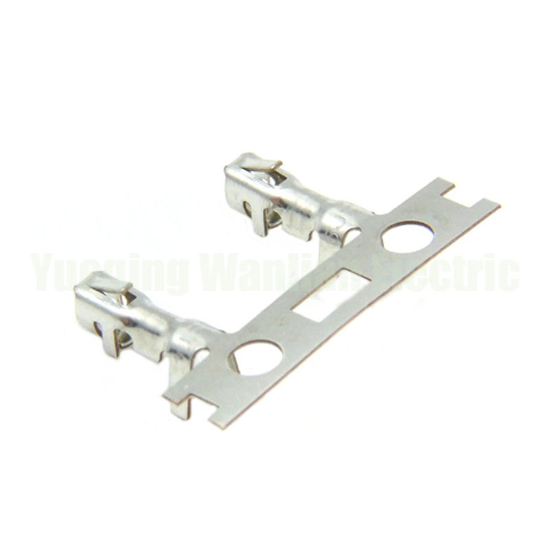 SXH-001T-P0.6 Crimp Terminal Pins Mannelijke automatische inbreng voor de lente Ronde terminals Grootte