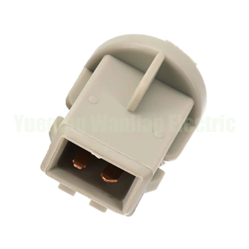 191941669A 2 pin auto gloeilamphouders / gloeilamp basis stopcontact voor transporteur links rechts