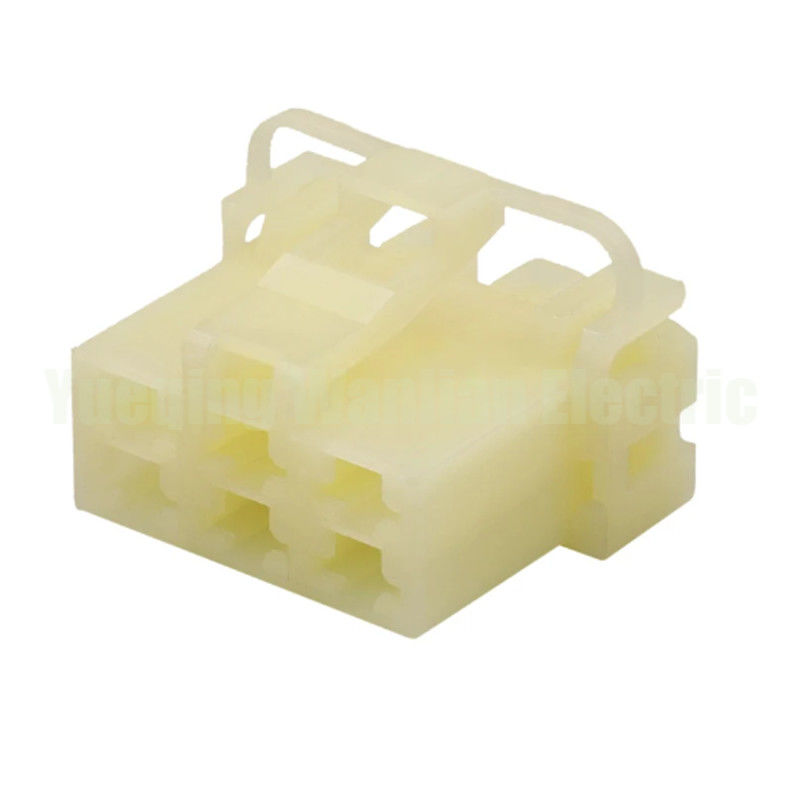 6 pin MG610269 Vrouwelijke ongezegelde auto draad connector Plastic behuizing plug connector