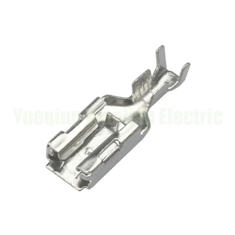 DJ6210-6.3B Messing geblokkeerde automotive draad krimp terminal 6.3MM Pins Positieve slot